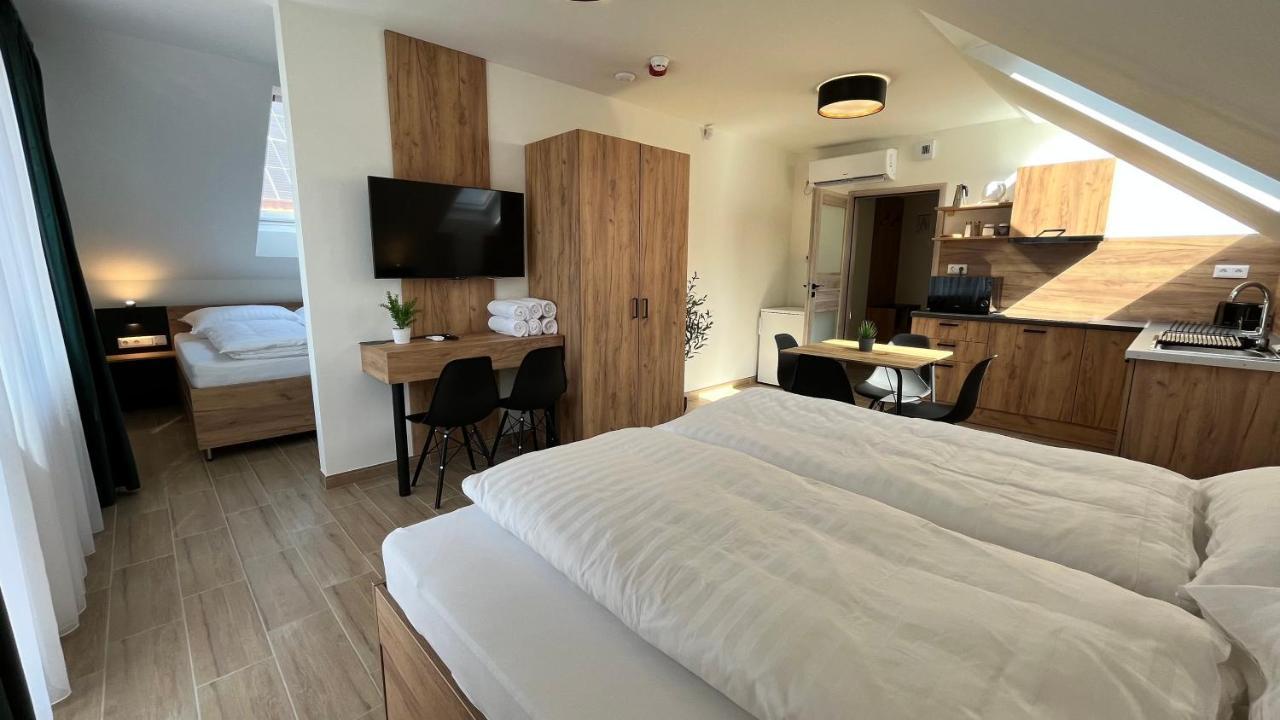 Rezidex Apartmanhaz Szeged Kültér fotó